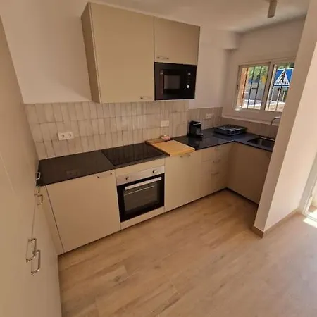 ¡precioso Bajo A Estrenar! Apartment *