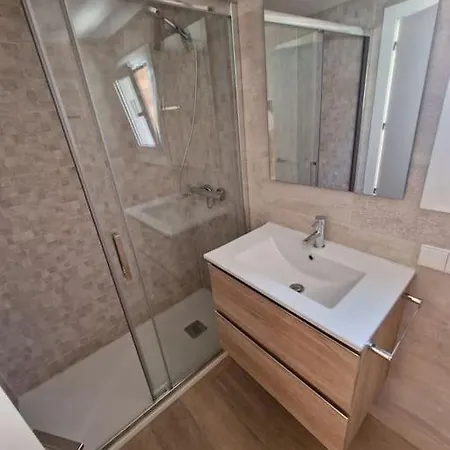 ¡precioso Bajo A Estrenar! Apartment